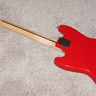 Fener Squier Affinity Bronco Bass Guitar Torino Red 2017 image 7