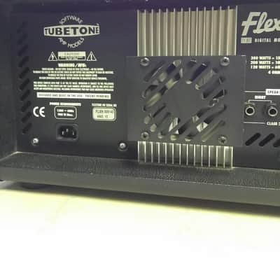 Line 6 Flextone HD 2000s with floorboard image 5