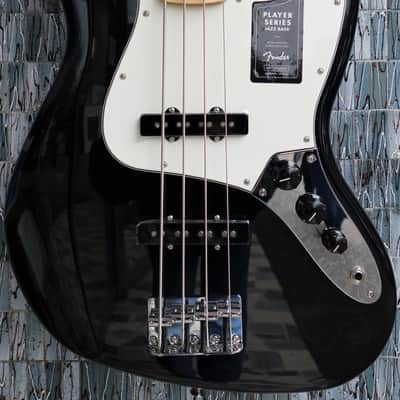 Fender Player Jazz Bass, Maple Fingerboard, Black image 3
