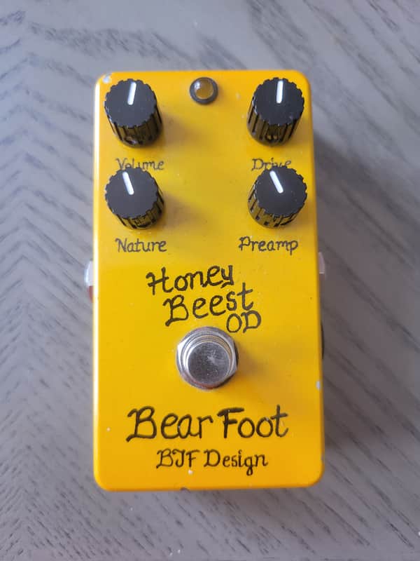 Bearfoot FX Honey Beest OD 2010s - Gold image 1