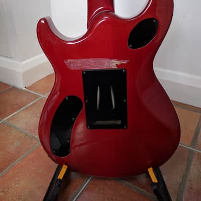 Yamaha YSG -- 1988 -- Honeyburst / Red image 9
