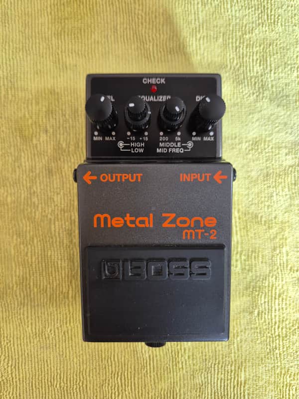 Boss MT-2 Metal Zone (Silver Label) 1991 - Present - Black image 1