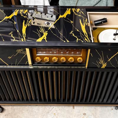 Magnavox Concert Grand - Modern 1957 - Black Lacquer image 18