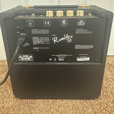 Fender Rumble 15 V3 15-Watt 1x8" Bass Combo 2015 - Present - Black image 7