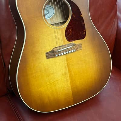 Gibson J-45 Special Satin Honey Burst New Unplayed Auth Dlr 4lb6oz #062 image 1