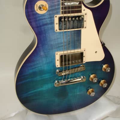 2024 Gibson Les Paul Standard 60's Figured Top Electric Guitar, Blueberry Burst w/ Case image 2