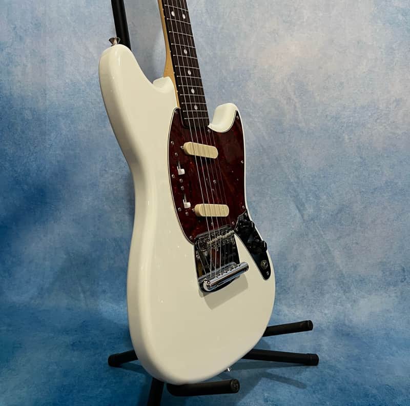 NEW IN BOX* 2025 Fender MIJ Traditional II 60s Mustang Olympic