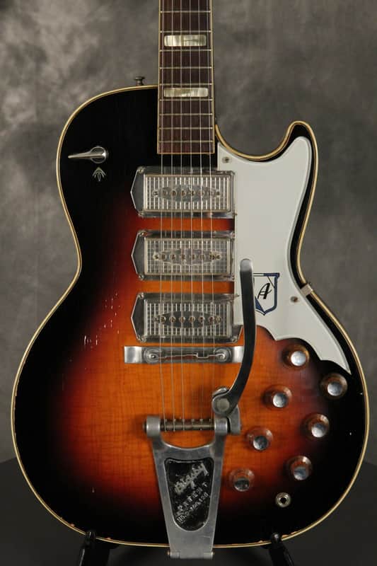 Airline 3 Kleenex Pickups w/original Bigsby Vibrato 1960s Sunburst image 1