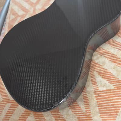 Klos Baritone uke -  Built 2026 - full Carbon Fibre 2026 - Gloss image 8