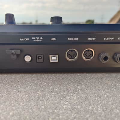Akai Advance 25 Keyboard Controller 2010s - Black image 4