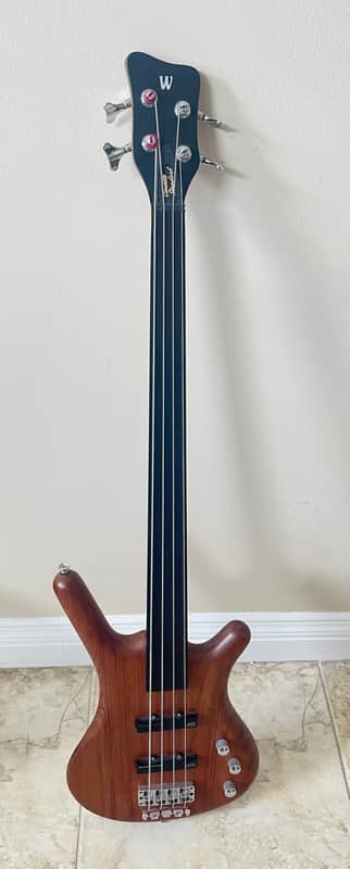 Warwick Corvette Standard