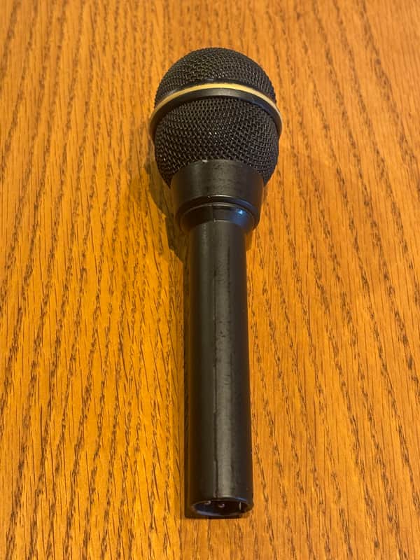 Electro-Voice N/D767a Supercardioid Dynamic Vocal Microphone | Reverb