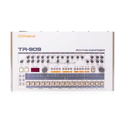 Roland TR-909 110v Rhythm Composer Analog Vintage Drum Machine TR909