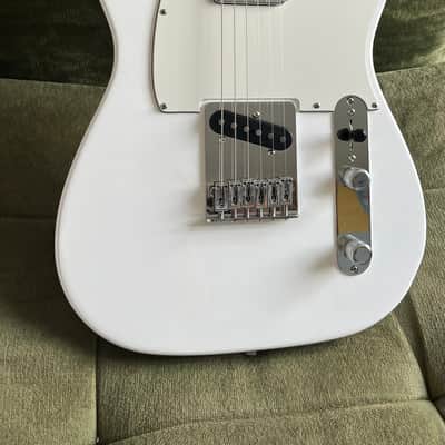 Fender Player II Telecaster 2025 - Polar White image 2