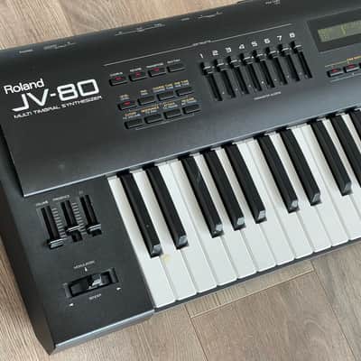 Roland JV-80 61-Key Multi-Timbral Synthesizer /192 Patches (64 user), 48 Performances (16 user) image 6