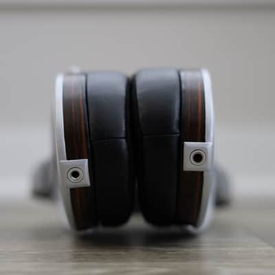 HIFIMAN HE1000se - Audiophile Open-Back Headphones image 2