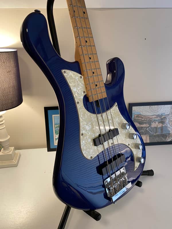 Dean Hillsboro Trans Blue Flamed Maple Bass W/Gig Bag and Free Shipping image 1