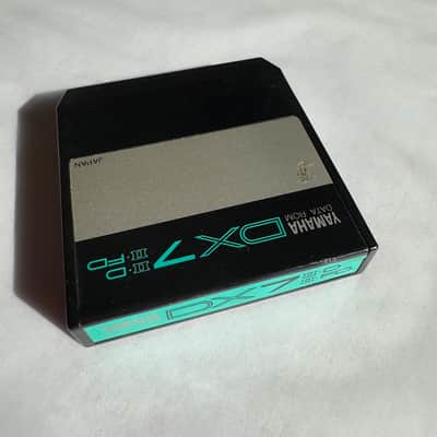 Yamaha DX7 II-D / II-FD Data ROM Cartridge image 2