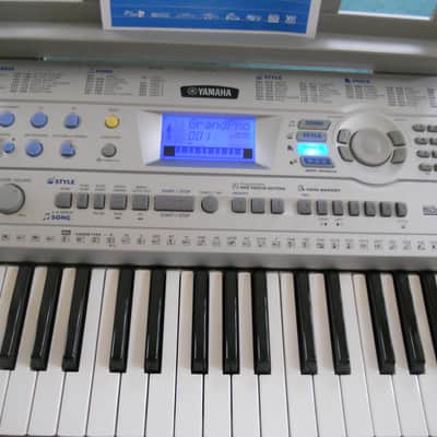 Yamaha Model PSR-290 Portatone Electronic Keyboard/Piano - image 5
