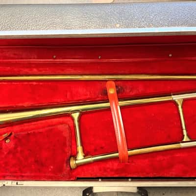 Reynolds TO58 Medalist Trombone 1962 W/ Samsonite Hard Case PLAYER image 1