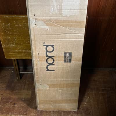 Nord Electro 6D SW73 Semi-Weighted 73-Key Digital Piano w/ box image 15