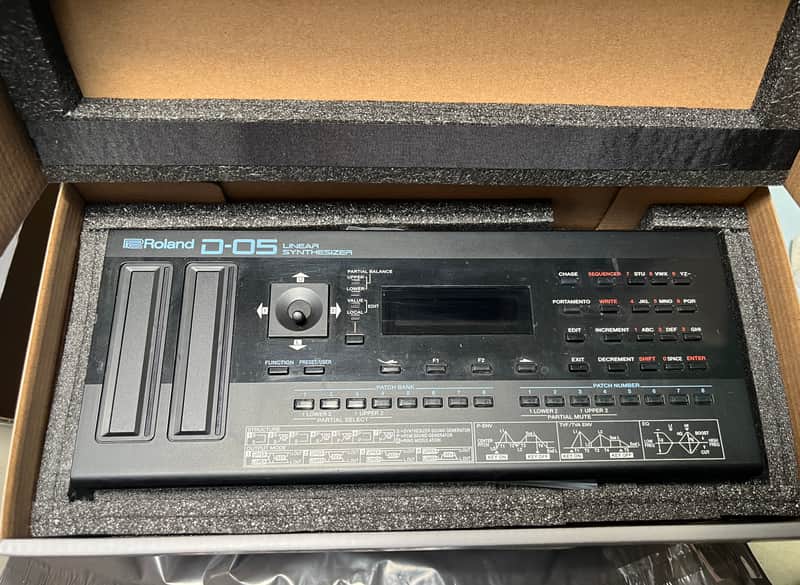 Roland D-05 Boutique Linear Synthesizer image 1