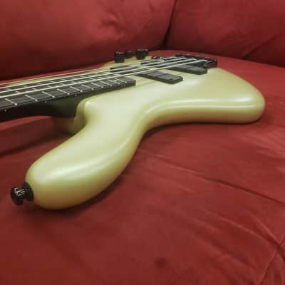 Ibanez EDB 600 Ergodyne Bass Pearl White Satin image 13