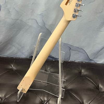 Squier Loaded Mustang Neck with Maple Fingerboard imagen 4