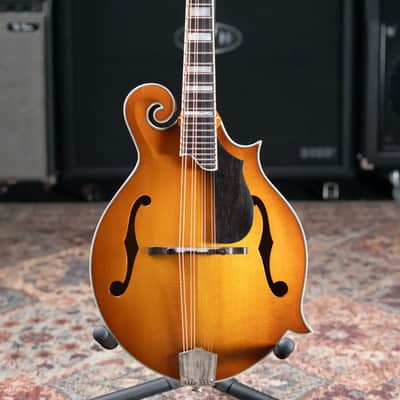 Eastman MD615-GB F-Style Acoustic/Electric Mandolin - Goldburst with Hardshell Case image 3
