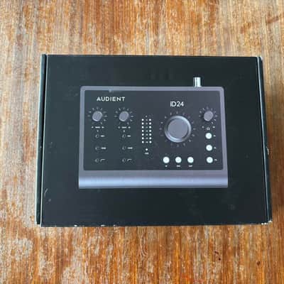 Audient iD24 USB-C Audio Interface - Excellent Condition image 3