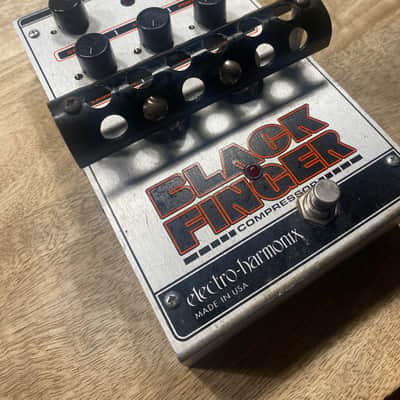 Electro-Harmonix Black Finger Optical Tube Compressor 2009 - 2019 - Silver image 3