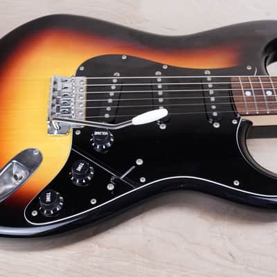 Fender Classic '70s Stratocaster MIJ 2016 Sunburst Made in Japan w/ Bag image 6