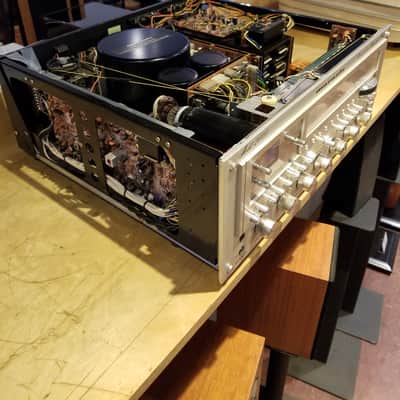 Rare Vintage Marantz 2600 Receiver - 300 WPC - Stunning! image 18