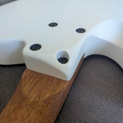 Charvel Joe Duplantier Signature Pro-Mod San Dimas Style 2 HH 2021 Satin White image 18