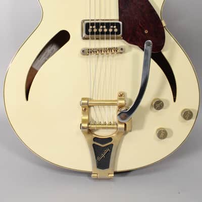 2003 Gretsch G3156 Streamliner Historic Series Antique White Electric Guitar image 2