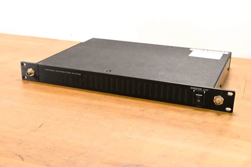 Shure UA845-UA UHF Antenna Distribution System 782-806 MHz CG01Z5E image 1