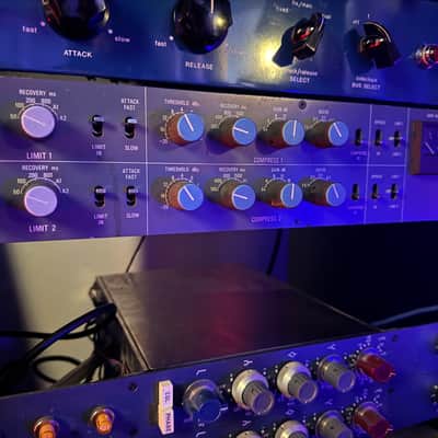 Vintage Neve 33609 - all original rev 1 holy grail with Marinairs etc image 16