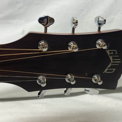 Guild Jumbo Junior E SP/MH Acoustic Electric Guitar image 7