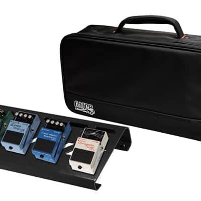 Gator GPBLAK1 Black Aluminum Small Pedalboard with Bag image 1