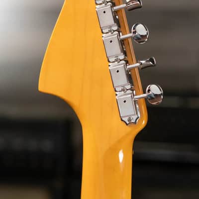 Fender Johnny Marr Jaguar, Rosewood Fingerboard - Metallic KO with Hardshell Case - Demo image 7