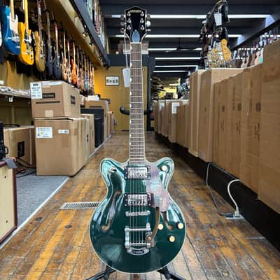 Gretsch G2655T Streamliner Center Block Jr. Double-Cut Electric Guitar Cadillac Green image 4