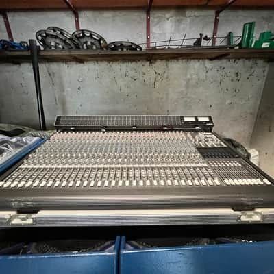 Mackie 32.8 + 32 Channel + Meterbridge 8 Channel mixing console + case 1990 image 2