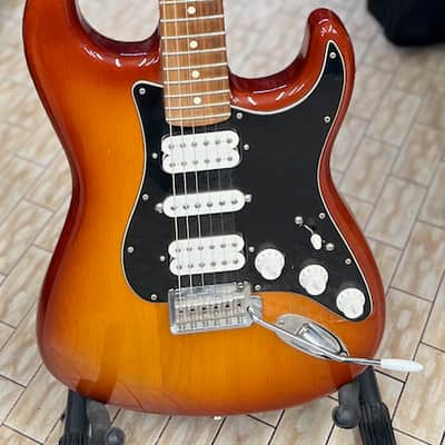 FENDER STRAT HSH MEX SUNBURST image 1