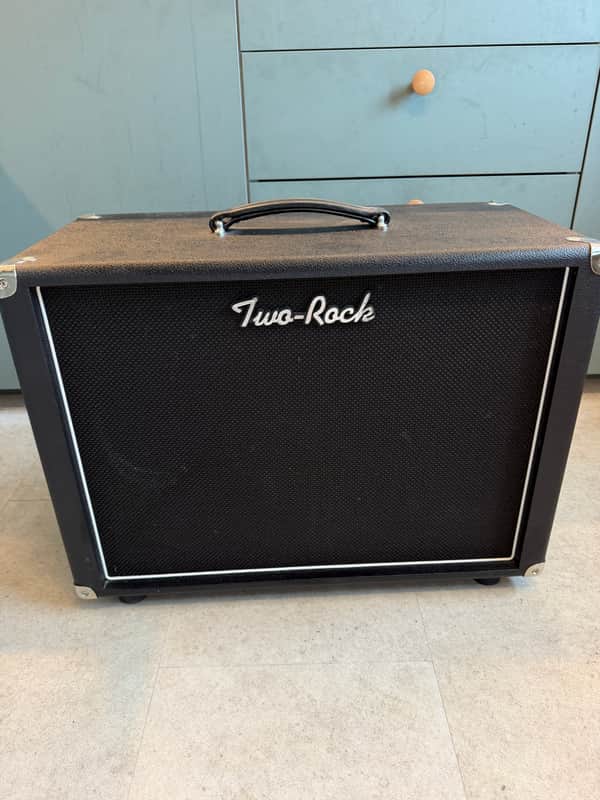 Two Rock 1x12" Open-Back Guitar Speaker Cabinet