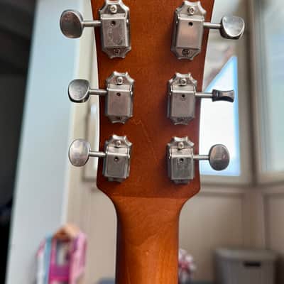 Godin 5th Avenue Kingpin Cognac Burst image 6