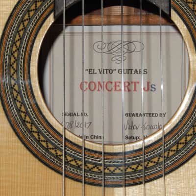 MAGICAL "EL VITO" CONCERT JS - HAND MADE - HIGH CLASS CLASSICAL GUITAR - SPRUCE/LATIN AMERICA ROSEWOOD image 5