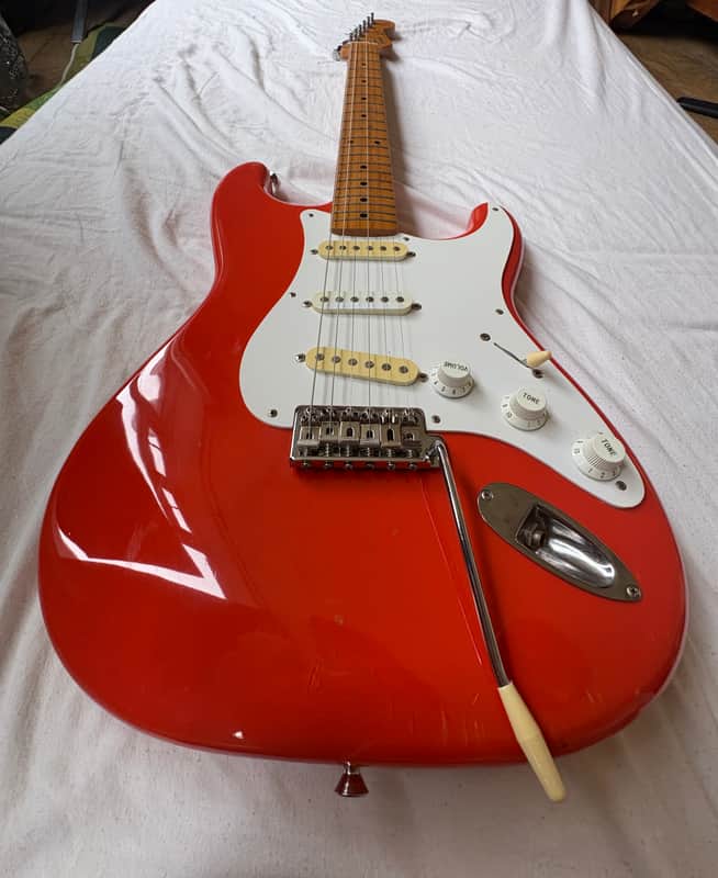 Squier Hank Marvin Stratocaster 1991 Fiesta Red MIJ image 1