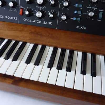 Moog Minimoog Model D 1975 - Serviced - Superb image 3