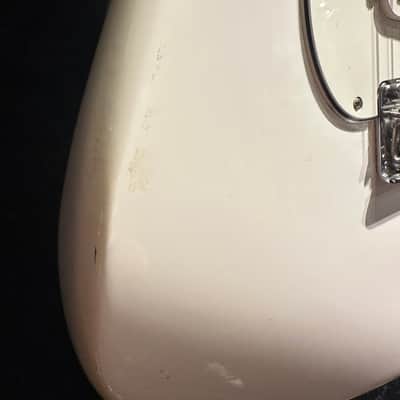 Fender Player Stratocaster Maple Fretboard 2018 Polar White MIM Electric Guitar image 5