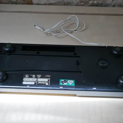 Bontempi • B3 Reed Organ w/ box + manual image 8